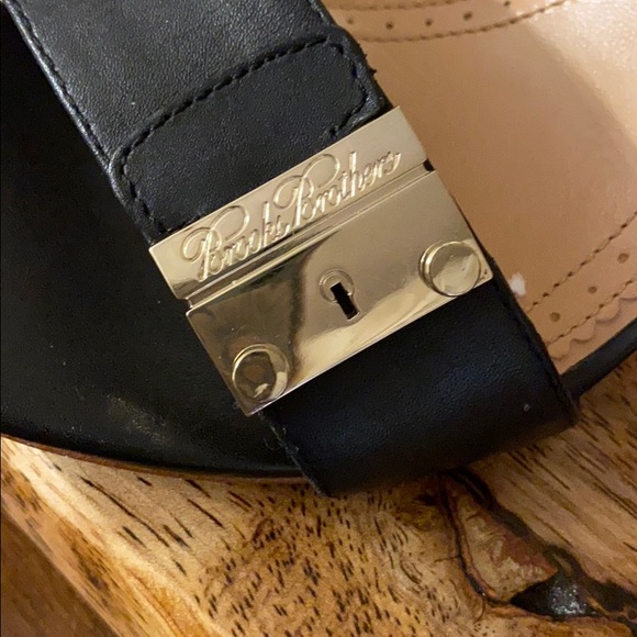 Brooks Brothers black leather high heel sandal 8.5 - Picture 2 of 6